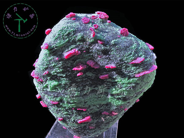 紅寶石+綠簾石，馬達加斯加，-17x10x9